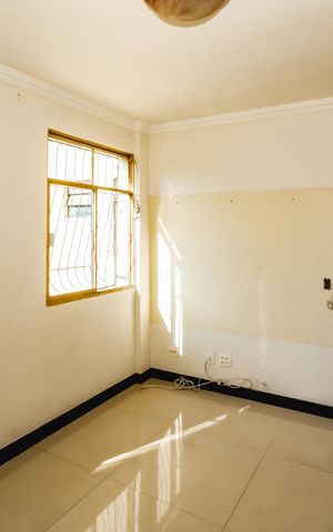Apartamento para alugar com 72m², 2 quartos e sem vagaSala