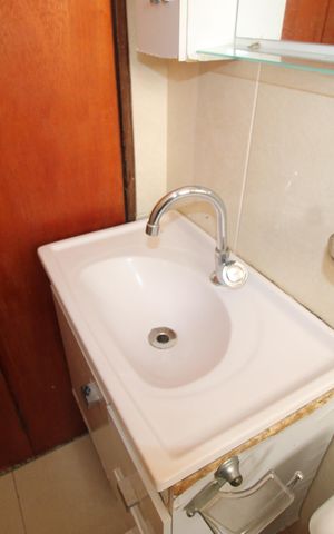 Casa para alugar com 87m², 2 quartos e 1 vagaBanheiro
