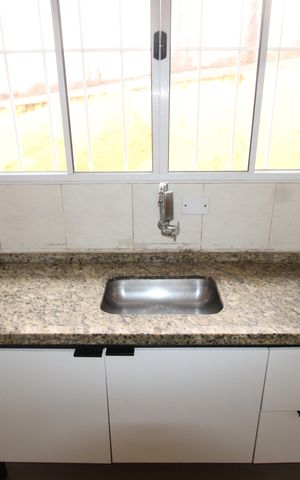 Casa para alugar com 87m², 2 quartos e 1 vagaCozinha
