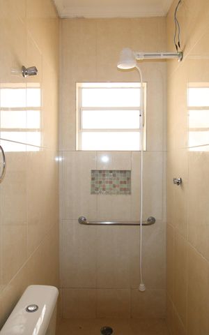 Casa para alugar com 87m², 2 quartos e 1 vagaBanheiro