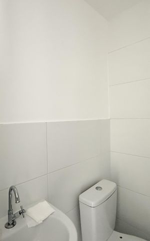 Apartamento para alugar com 37m², 2 quartos e 1 vaga Apartamento para alugar com 37m², 2 quartos e 1 vagaBanheiro