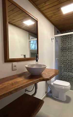 Casa para alugar com 170m², 3 quartos e 1 vagaBanheiro 