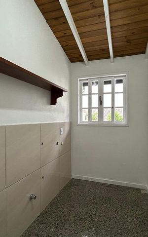 Casa para alugar com 170m², 3 quartos e 1 vagaÁrea de Serviço
