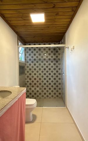 Casa para alugar com 170m², 3 quartos e 1 vagaBanheiro suíte 