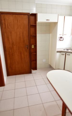 Apartamento à venda com 120m², 3 quartos e 2 vagasCozinha