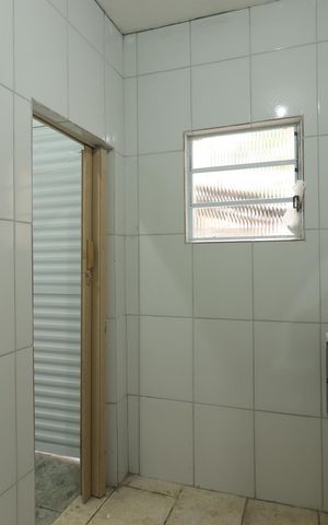 Casa para alugar com 100m², 2 quartos e sem vagaBanheiro