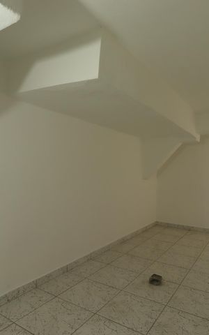 Casa para alugar com 100m², 2 quartos e sem vagaQuarto 2