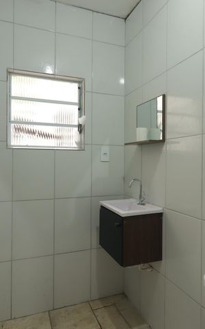 Casa para alugar com 100m², 2 quartos e sem vagaBanheiro