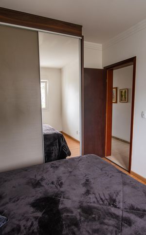 Casa à venda com 199m², 3 quartos e 5 vagas Casa à venda com 199m², 3 quartos e 5 vagasQuarto 1