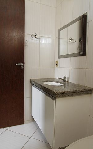 Apartamento para alugar com 212m², 3 quartos e 4 vagasBanheiro da Suíte