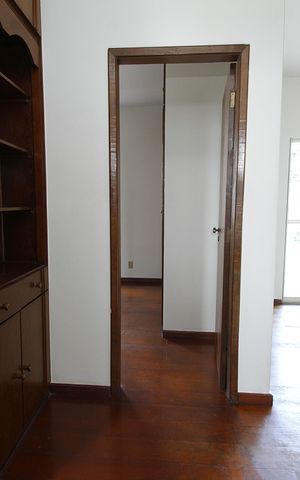 Apartamento para alugar com 212m², 3 quartos e 4 vagasCorredor