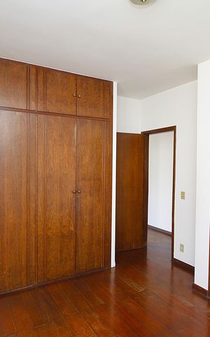 Apartamento para alugar com 212m², 3 quartos e 4 vagasQuarto 2 - Suíte