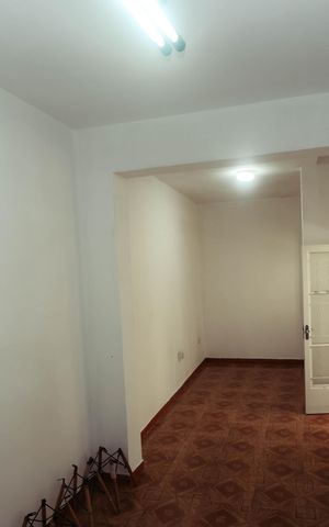 Casa à venda com 260m², 4 quartos e 3 vagasPorão