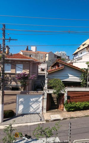Casa à venda com 260m², 4 quartos e 3 vagasQuarto 1