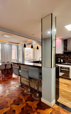 Apartamento à venda com 360m², 6 quartos e 1 vaga