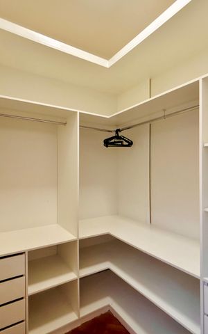 Apartamento à venda com 360m², 6 quartos e 1 vaga