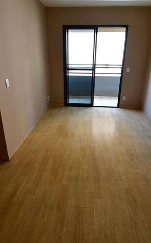 Apartamento para alugar com 85m², 3 quartos e 2 vagasSala