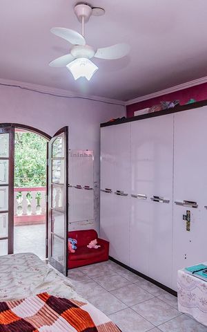 Casa à venda com 194m², 3 quartos e 1 vaga Casa à venda com 194m², 3 quartos e 1 vagaSuite