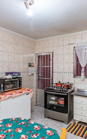 Casa à venda com 194m², 3 quartos e 1 vaga Casa à venda com 194m², 3 quartos e 1 vagaCozinha