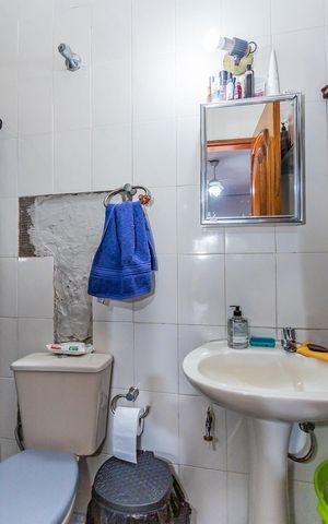 Casa à venda com 194m², 3 quartos e 1 vaga Casa à venda com 194m², 3 quartos e 1 vagaBanheiro suite