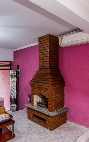 Casa à venda com 194m², 3 quartos e 1 vaga Casa à venda com 194m², 3 quartos e 1 vagaSala