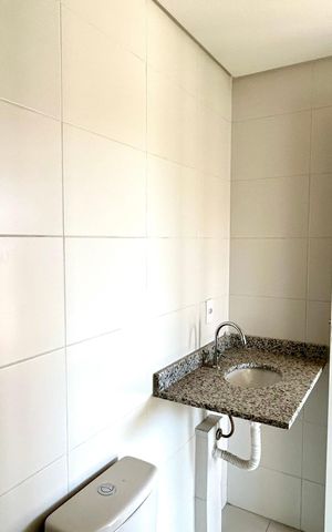 Apartamento à venda com 45m², 2 quartos e 1 vaga Apartamento à venda com 45m², 2 quartos e 1 vagaBanheiro