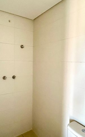 Apartamento à venda com 45m², 2 quartos e 1 vaga Apartamento à venda com 45m², 2 quartos e 1 vagaBanheiro