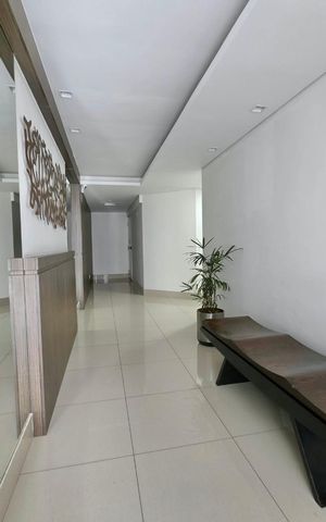 Apartamento à venda com 69m², 3 quartos e 2 vagas Apartamento à venda com 69m², 3 quartos e 2 vagasHall de entrada