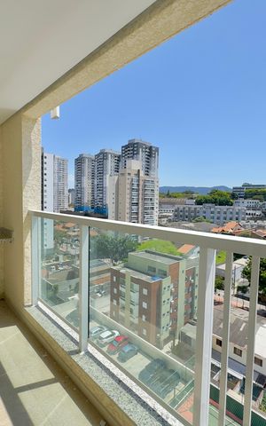 Apartamento à venda com 55m², 2 quartos e 1 vaga Apartamento à venda com 55m², 2 quartos e 1 vagaVaranda