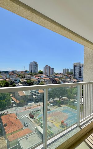 Apartamento à venda com 55m², 2 quartos e 1 vaga Apartamento à venda com 55m², 2 quartos e 1 vagaVaranda