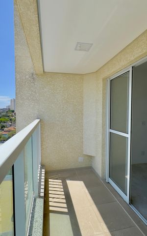 Apartamento à venda com 55m², 2 quartos e 1 vaga Apartamento à venda com 55m², 2 quartos e 1 vagaVaranda