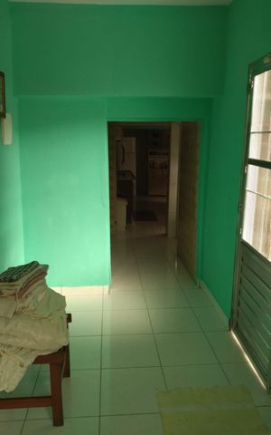 Casa à venda com 120m², 4 quartos e 1 vaga Casa à venda com 120m², 4 quartos e 1 vagaSala