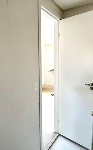 Apartamento à venda com 45m², 2 quartos e 1 vaga Apartamento à venda com 45m², 2 quartos e 1 vagaBanheiro