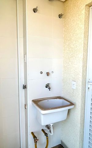 Apartamento à venda com 45m², 2 quartos e 1 vaga Apartamento à venda com 45m², 2 quartos e 1 vagaÁrea de Serviço