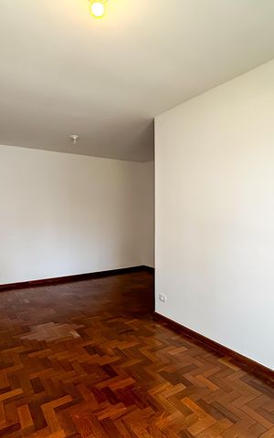 Apartamento à venda com 72m², 3 quartos e 1 vaga Apartamento à venda com 72m², 3 quartos e 1 vagaSala