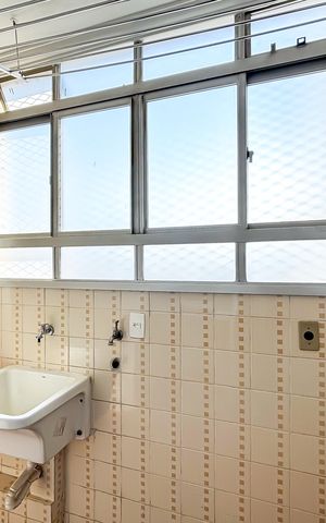 Apartamento à venda com 72m², 3 quartos e 1 vaga Apartamento à venda com 72m², 3 quartos e 1 vagaÁrea de serviço