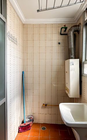 Apartamento à venda com 72m², 3 quartos e 1 vaga Apartamento à venda com 72m², 3 quartos e 1 vagaÁrea de serviço