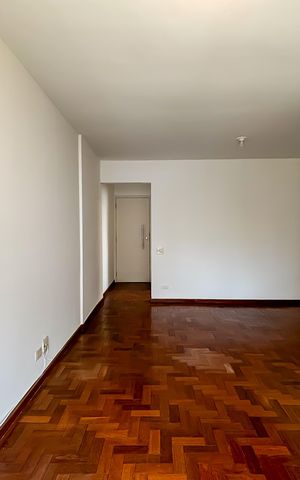 Apartamento à venda com 72m², 3 quartos e 1 vaga Apartamento à venda com 72m², 3 quartos e 1 vagaSala