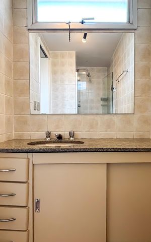 Apartamento à venda com 72m², 3 quartos e 1 vaga Apartamento à venda com 72m², 3 quartos e 1 vagaBanheiro Suíte
