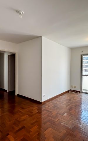 Apartamento à venda com 72m², 3 quartos e 1 vaga Apartamento à venda com 72m², 3 quartos e 1 vagaSala