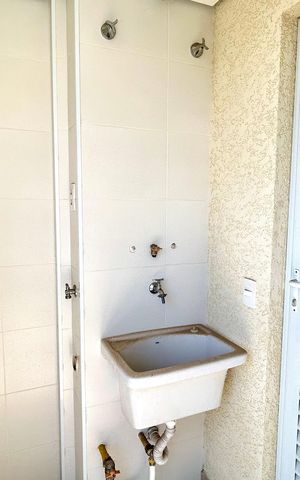 Apartamento à venda com 45m², 2 quartos e 1 vaga Apartamento à venda com 45m², 2 quartos e 1 vagaÁrea de Serviço