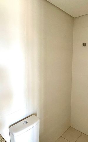 Apartamento à venda com 45m², 2 quartos e 1 vaga Apartamento à venda com 45m², 2 quartos e 1 vagaBanheiro