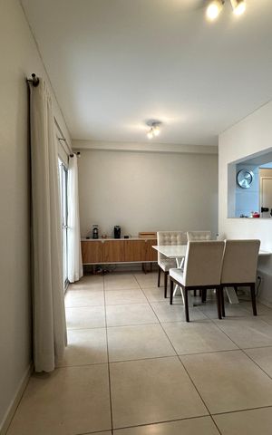 Apartamento à venda com 72m², 3 quartos e 2 vagas Apartamento à venda com 72m², 3 quartos e 2 vagasSala