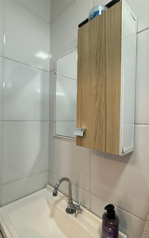 Apartamento à venda com 72m², 3 quartos e 2 vagas Apartamento à venda com 72m², 3 quartos e 2 vagasBanheiro da Suíte