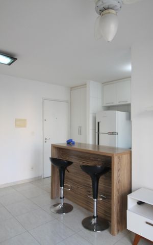 Apartamento para alugar com 38m², 1 quarto e 1 vagaSala