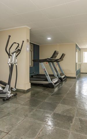 Apartamento à venda com 74m², 3 quartos e 2 vagas Apartamento à venda com 74m², 3 quartos e 2 vagasAcademia