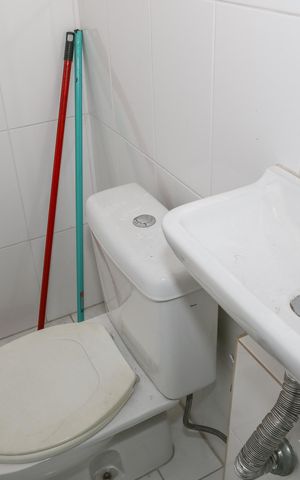 Apartamento para alugar com 170m², 3 quartos e 2 vagas Apartamento para alugar com 170m², 3 quartos e 2 vagasBanheiro de serviço