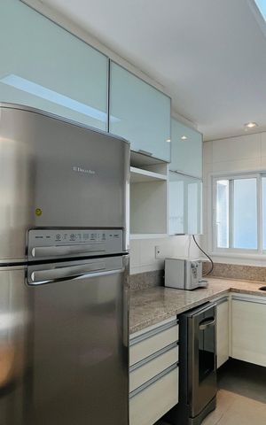 Casa de condomínio para alugar com 310m², 3 quartos e 5 vagas