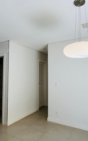 Casa de condomínio para alugar com 310m², 3 quartos e 5 vagas