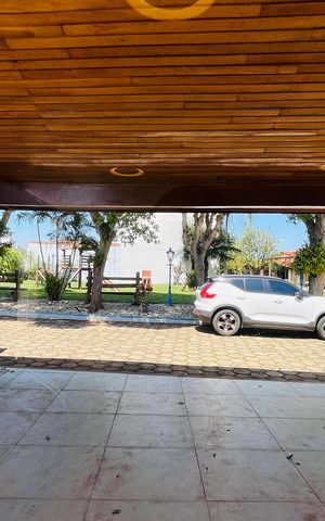 Casa de condomínio para alugar com 310m², 3 quartos e 5 vagas